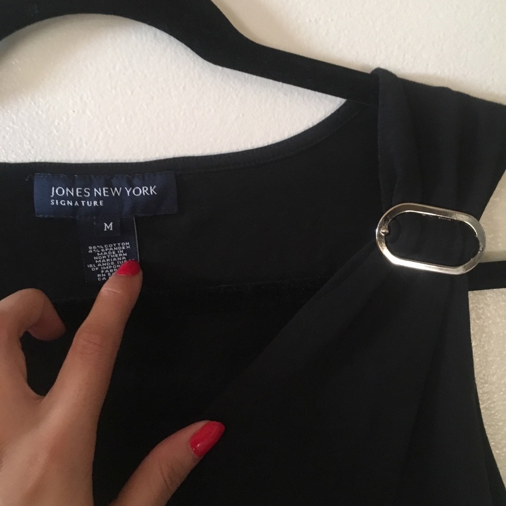 Top - Picture 3 of 3